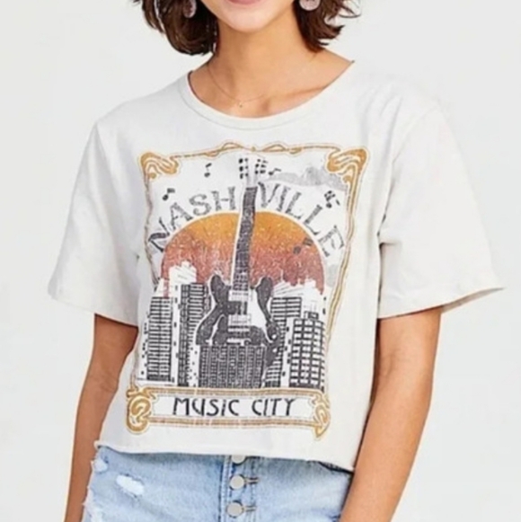 Altar'd State Tops - Altar'd State Oversized Cropped 100% Cotton NASHVILLE Tee T-shirt, XS